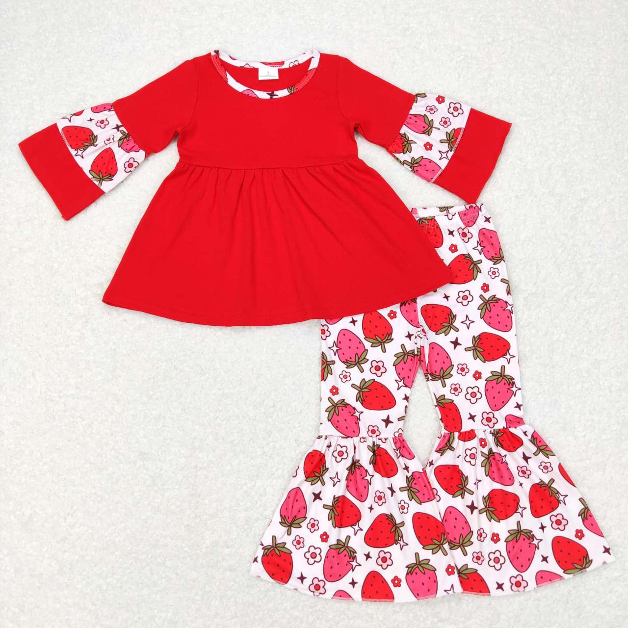 Red strawberry bell set